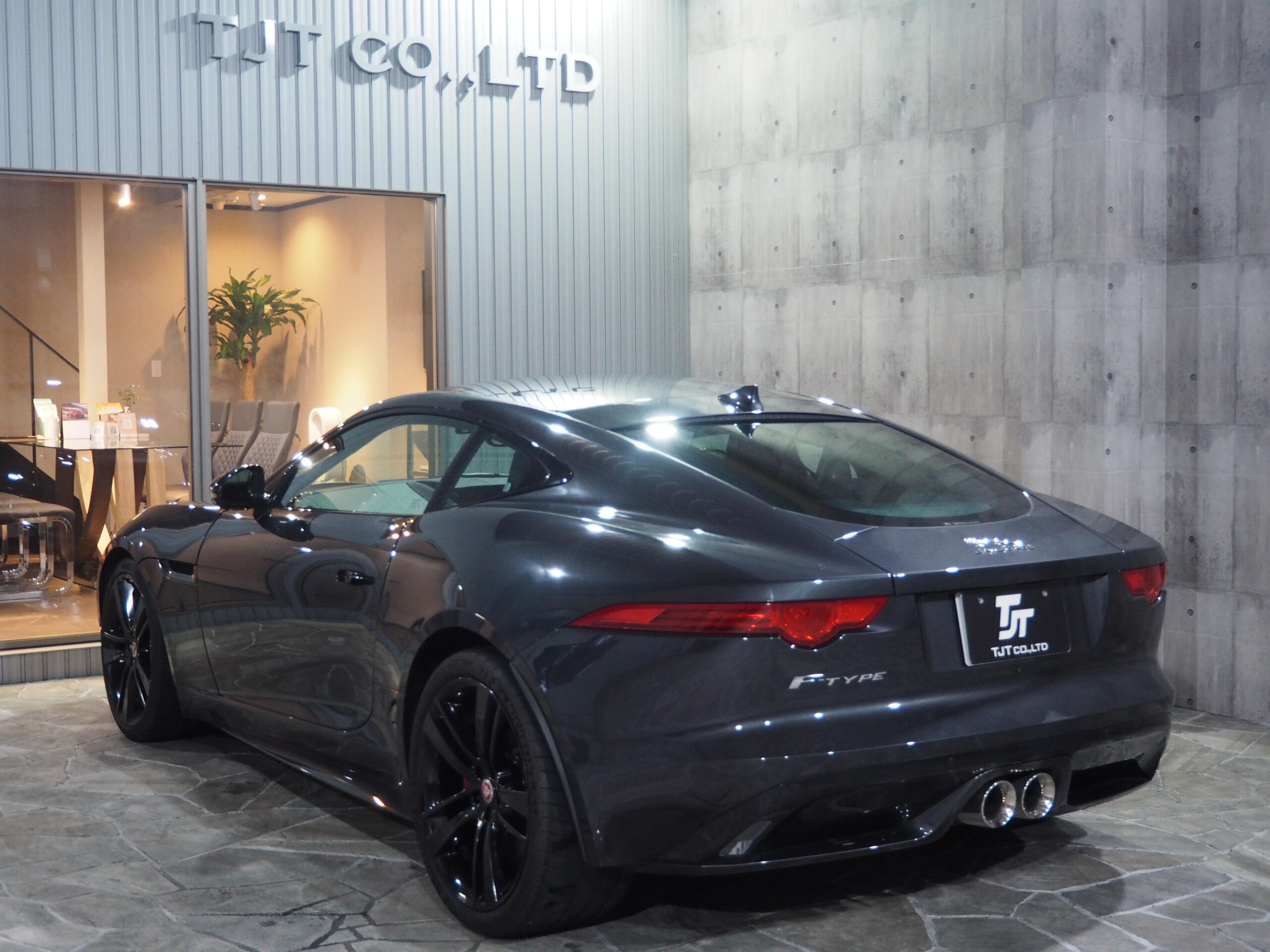 スライダー画像